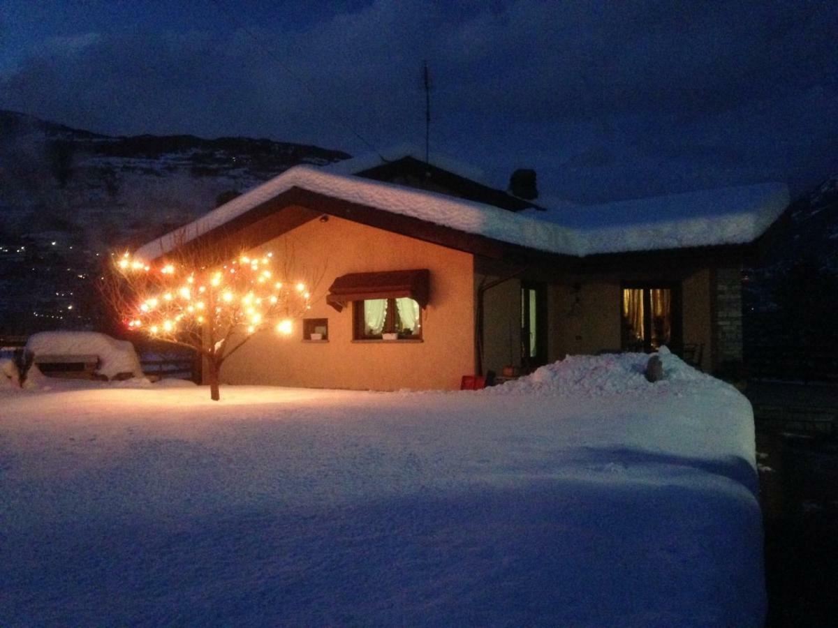 Casa Di Tia Daire Aosta Dış mekan fotoğraf