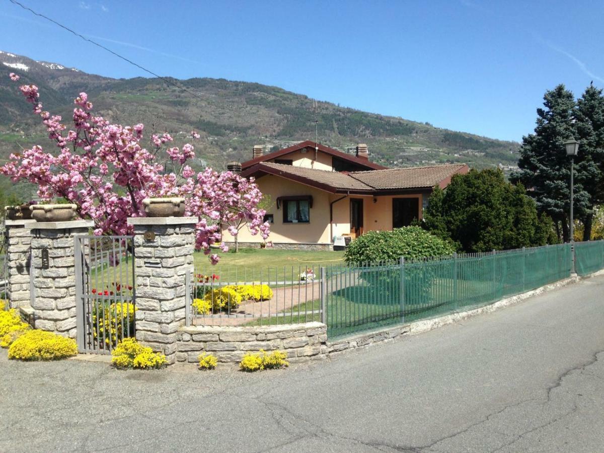 Casa Di Tia Daire Aosta Dış mekan fotoğraf